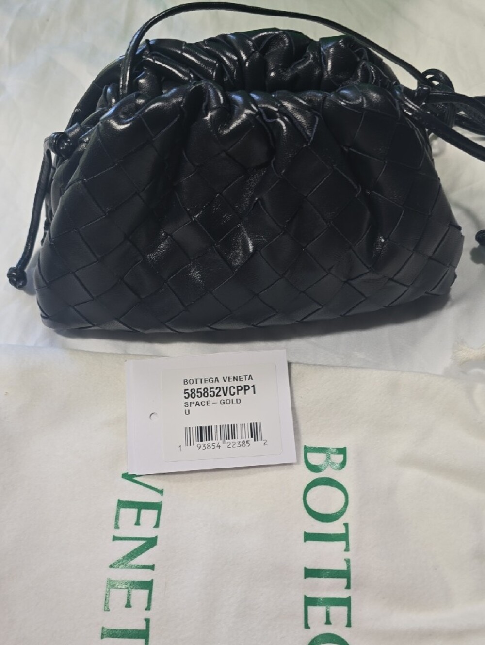Bottega Veneta Mini Intrecciato Leather Pouch with Drawstring - Picture 2 of 7